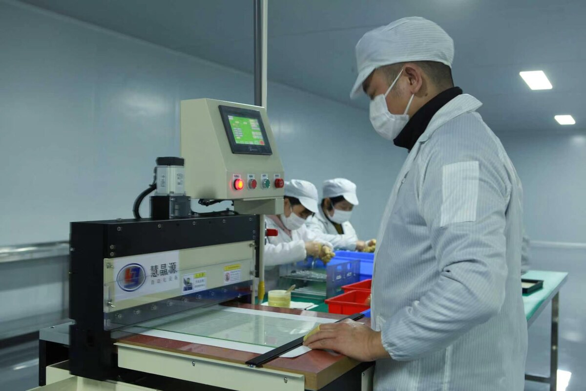 HXD LCD factory 2